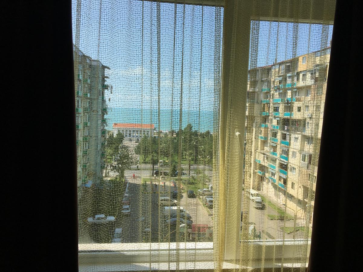Apt Khimshiashvili 11 Apartment Batumi Exterior photo